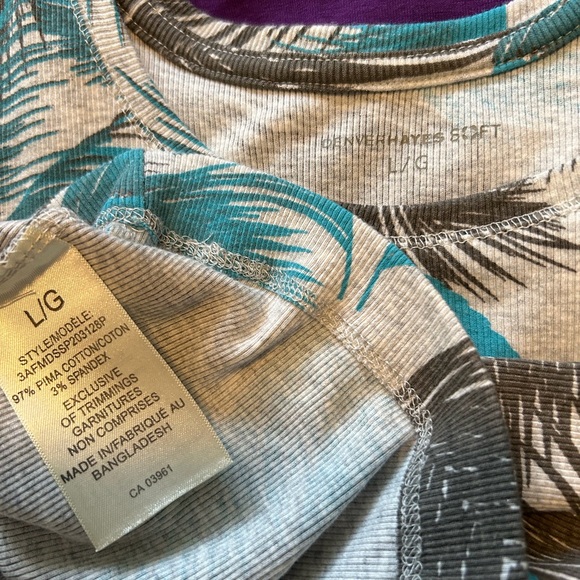 Denver Hayes ribbed tank top - Picture 3 of 3